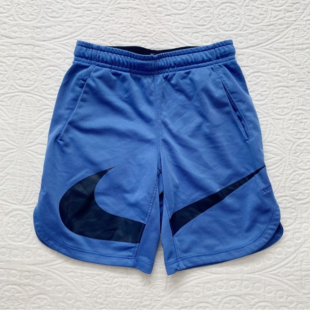 Nike Kid's Dri-Fit Shorts‎ (Sz 6-7)